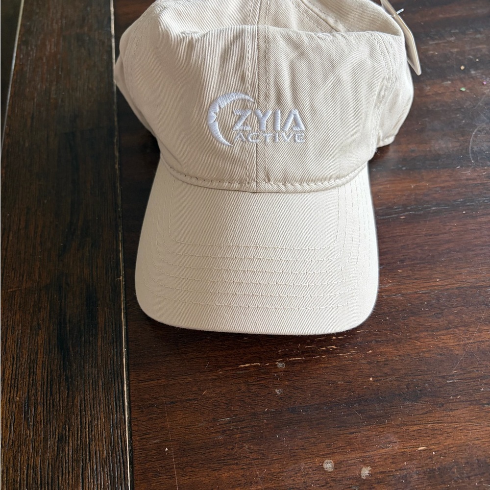 Zyia Tan Active Cap